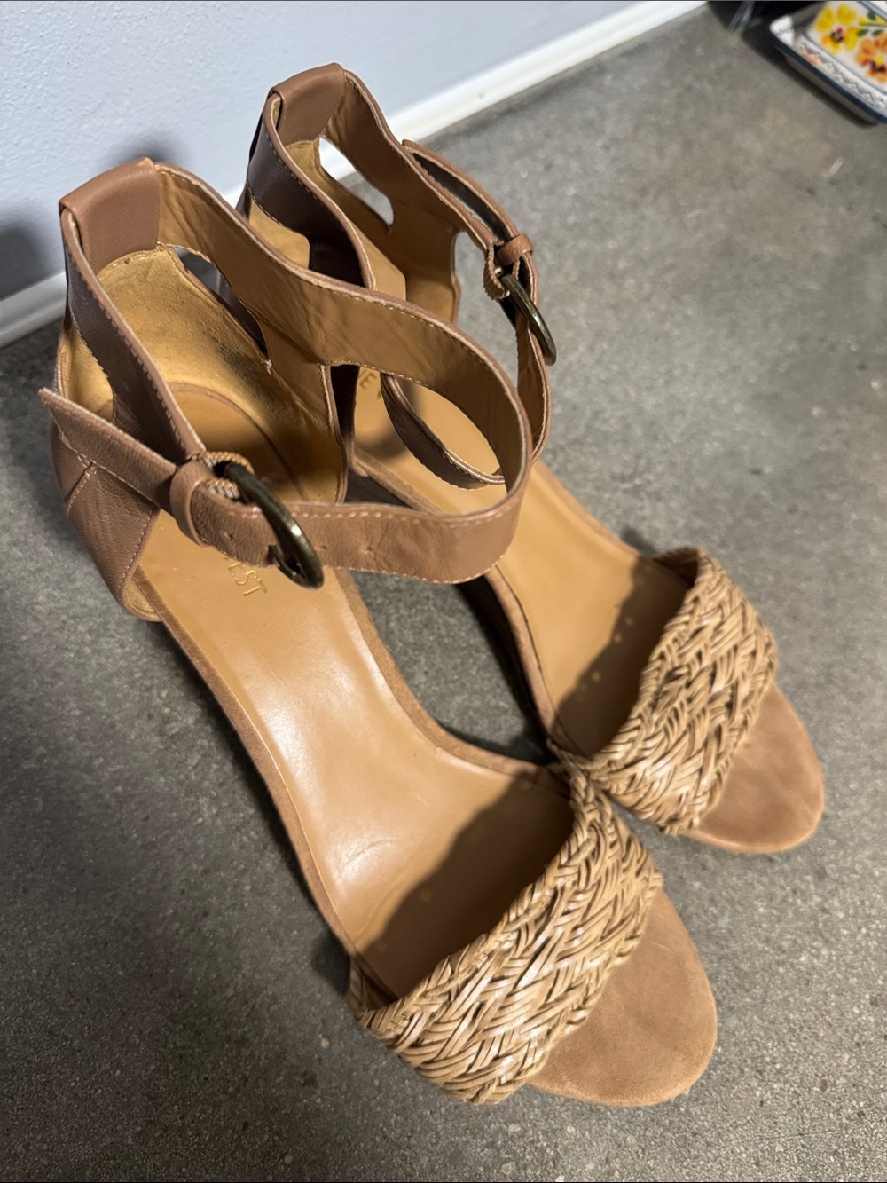 Nine West wedge sandals size 12 - Picture 5 of 8